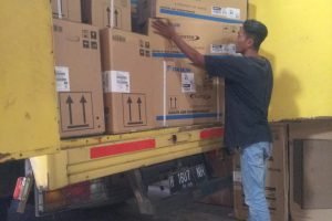 trucking air conditioner